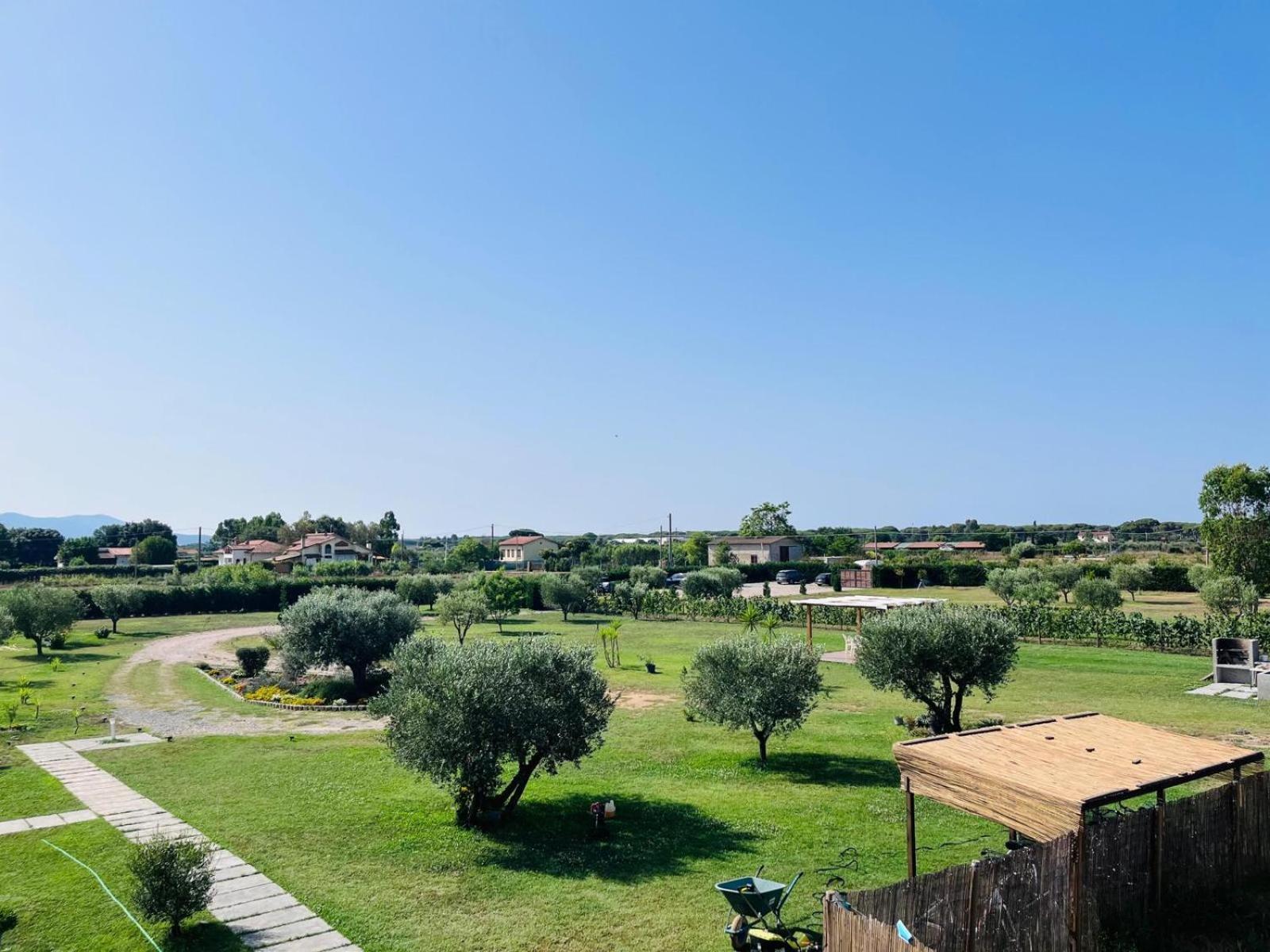 Residence La Pace - Pool & Relax Marina di Grosseto Ngoại thất bức ảnh
