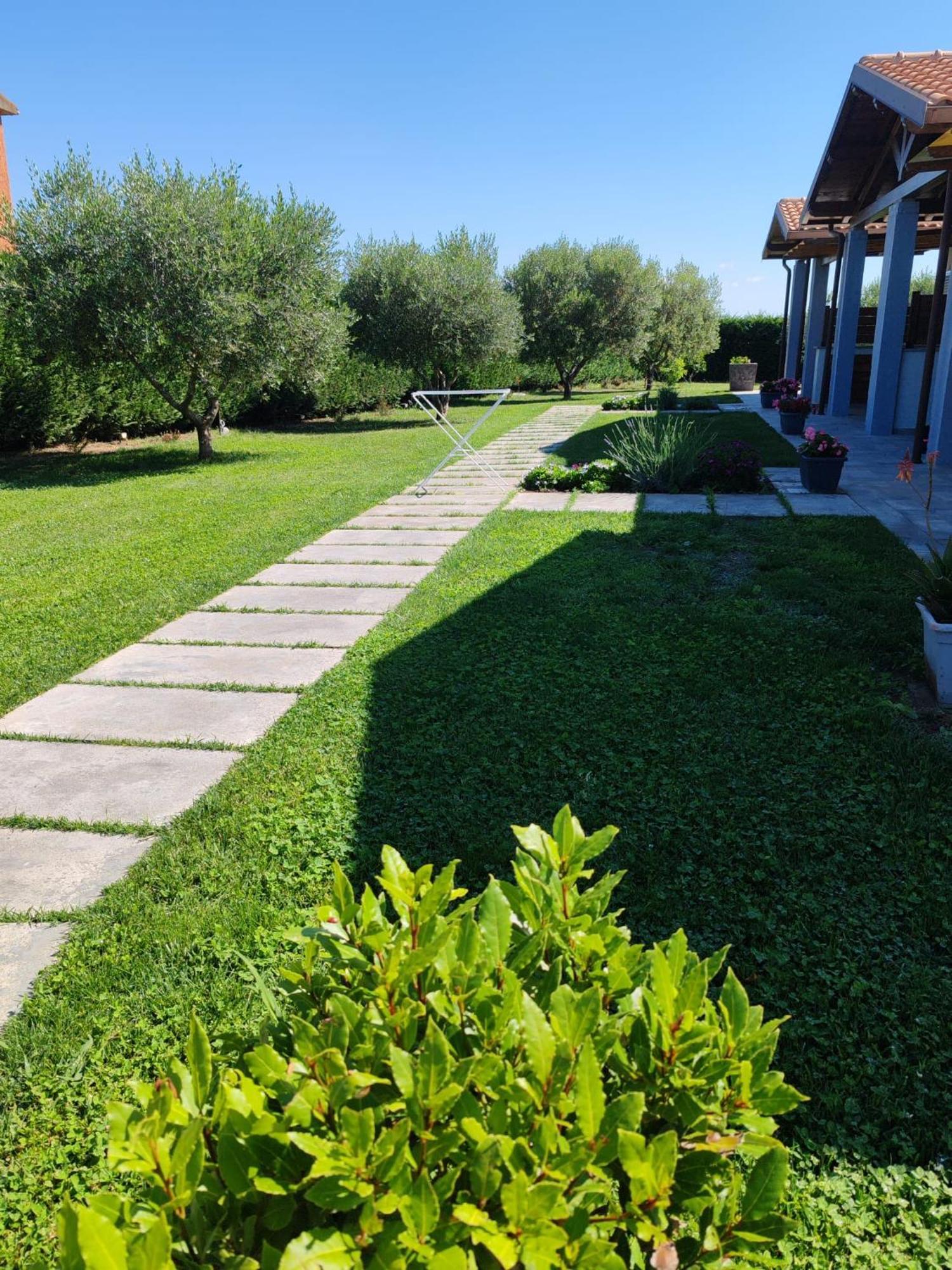 Residence La Pace - Pool & Relax Marina di Grosseto Ngoại thất bức ảnh